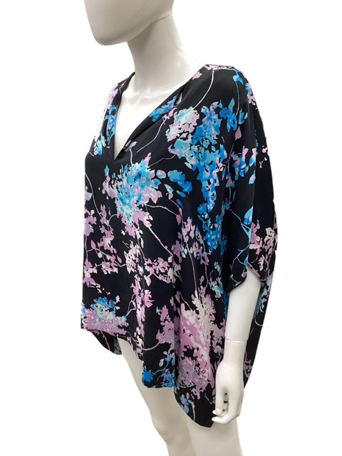 Diane Von Furstenberg Size Large Multi-Color Top