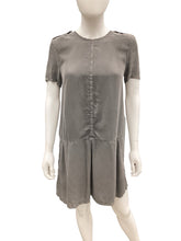 Load image into Gallery viewer, BURBERRY Size 6 Grey Dress