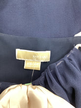 Load image into Gallery viewer, Michael Kors Size xsp Navy &amp; Beige Top