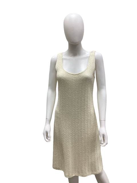 st.john Size 8 Ivory Dress