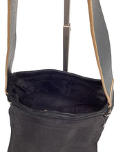 Load image into Gallery viewer, Sondra Roberts Black Purse