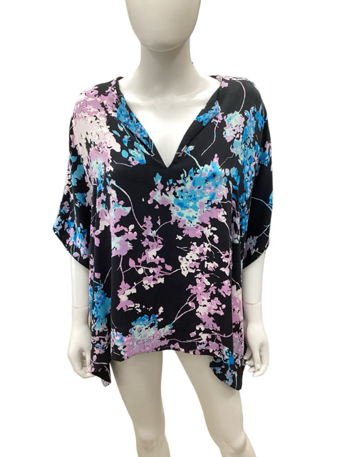 Diane Von Furstenberg Size Large Multi-Color Top