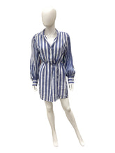 Load image into Gallery viewer, Banana Republic Size xs Blue &amp; White Blazers