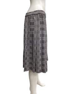 St John Size 12 Black & White Skirt