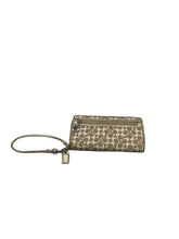 Load image into Gallery viewer, Coach Beige &amp; Ivory Wallet