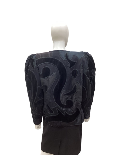 La Coleccion Judith Roberts-Vintage Size S/M Black Jacket