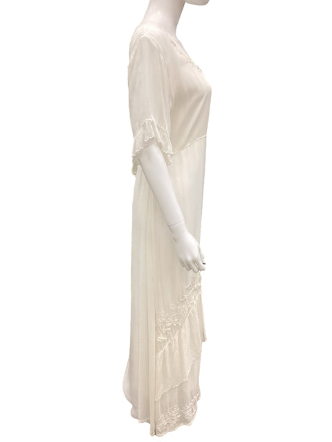 Papillon Size Large Ivory Dress