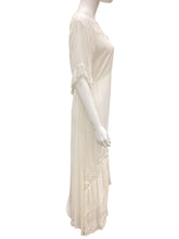 Load image into Gallery viewer, Papillon Size Large Ivory Dress