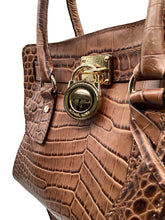 Load image into Gallery viewer, Michael Kors Brown Purse