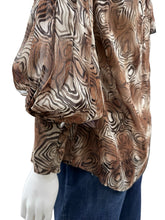 Load image into Gallery viewer, calypso Size Small Brown Print Top