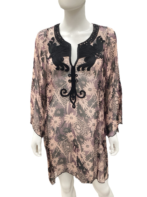 anna sui Size Large Multi-Color Top