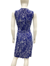 Load image into Gallery viewer, Dian Von Furstenberg Size 0 Blue &amp; White Dress